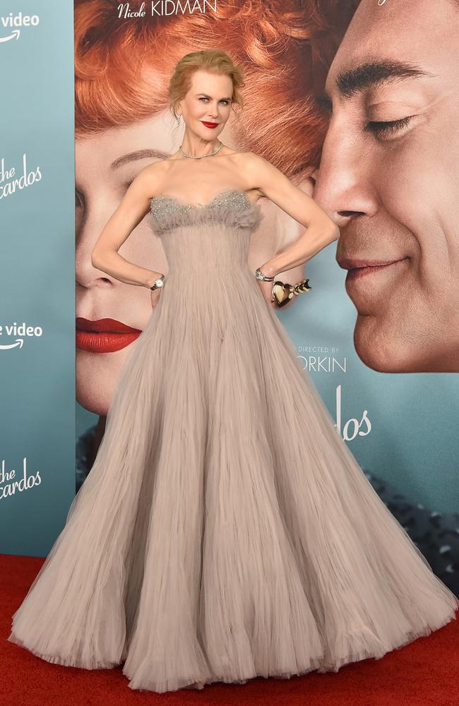 Nicole Kidman's Vanity Fair Cover Is Very Photoshopped
