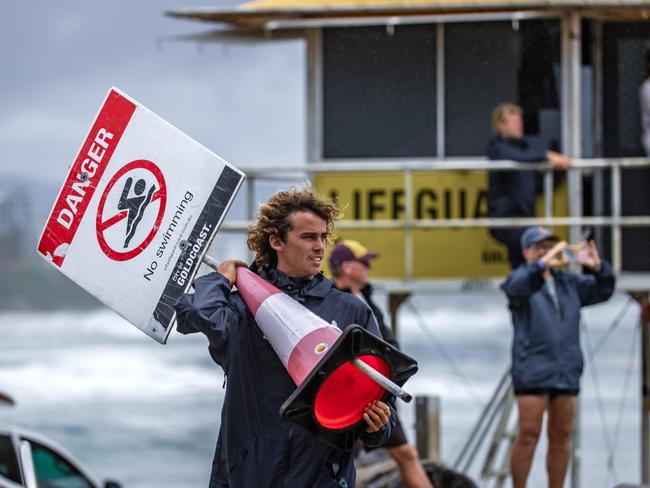 Cyclone preparations at Snapper Rocks, Queensland. Picture: Nigel Hallett