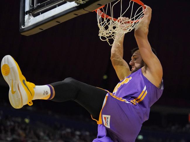 Andrew Bogut of the Kings slam dunks. Picture: Mark Evans/Getty Images