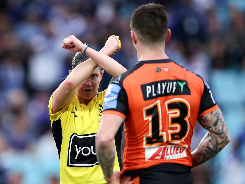 NRL 2024: Referee Kasey Badger retained for round 10 despite heavy  criticism | Daily Telegraph