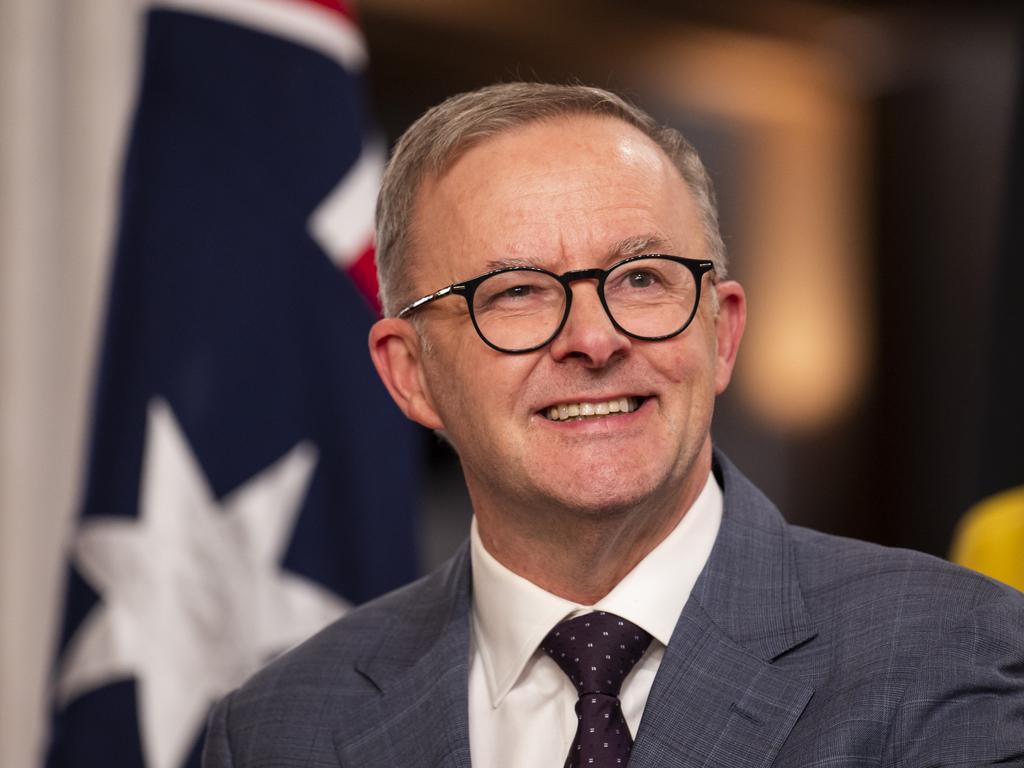 Anthony Albanese said during the election campaign he would support a wage increase of 5.1 per cent for minimum wage earners. Picture: NCA NewsWire / Martin Ollman