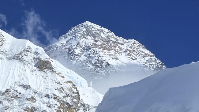 Lhotse Trekking Guidebooks, Books, External Links, DVDs