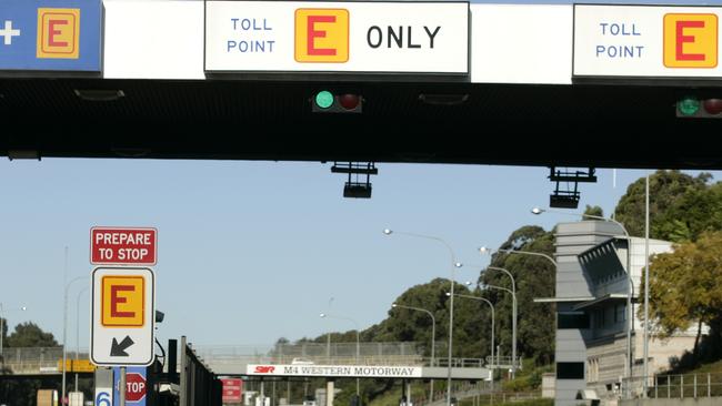 If you spend $25 or more a week on tolls, you’ll get free vehicle registration.