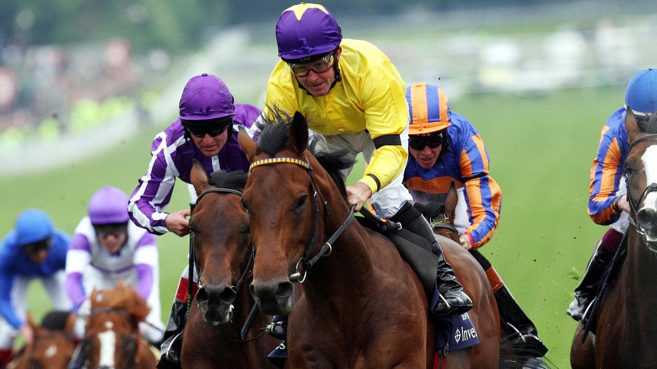 Sea the Stars, center, ridden by Mick Kinane winning the English Derby at Epsom race course, Epsom, England, Saturday June 6, 2009, becoming the first horse in 20 years to win the Epsom classic after triumphing in the 2,000 Guineas. Sea The Stars beat favorite Fame And Glory, center left, by 1Â¿Â½ lengths on Saturday. Masterofthehorse, center right part hidden, was a neck behind in third. The horse at right is Golden Sword. (AP Photo/PA, Steve Parsons) ** UNITED KINGDOM OUT NO SALES NO ARCHIVE **
