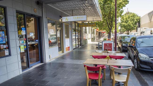 Box Hill restaurants are reducing their orders, with trade sharply reduced. Picture: Rob Leeson.