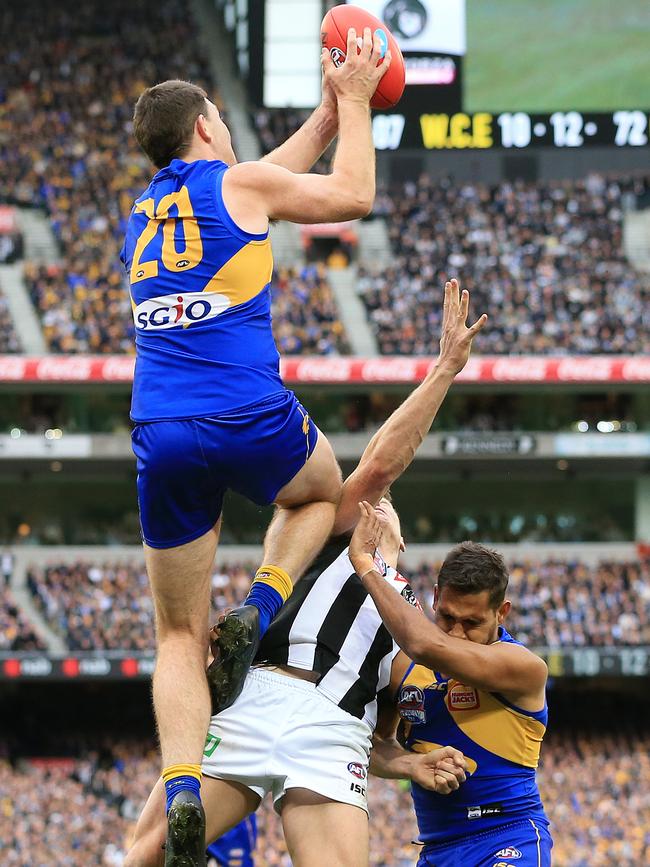 Jeremy McGovern’s crucial mark in the fourth quarter. Picture: Mark Stewart