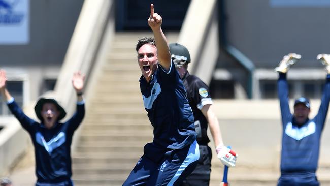 Will Sheridan appeals for a wicket for Kew. Picture: Steve Tanner