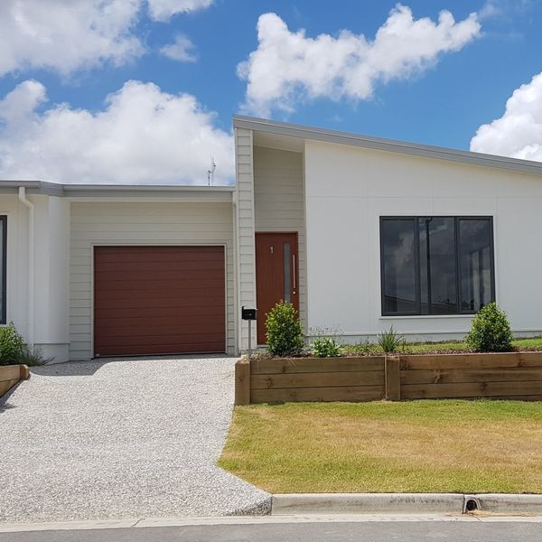 The external of the Xenia St townhouse.