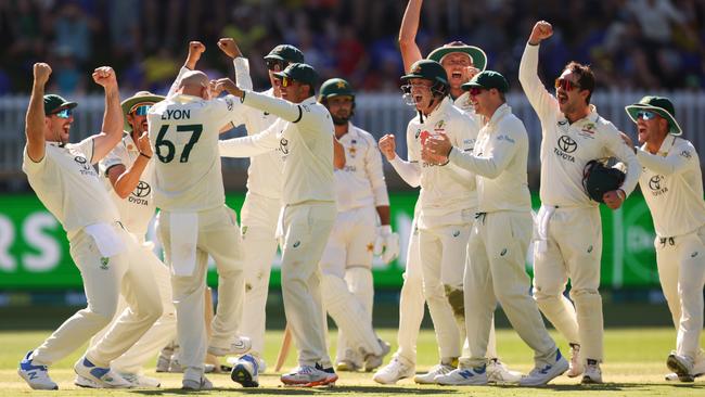 Nathan Lyon and his teammates celebrate his 500th Test wicket (Photo by James Worsfold - CA/Cricket Australia via Getty Images)