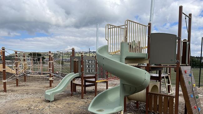 Willowbank Primary School construction progress.