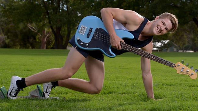 25/2/16. Ryan Williams, 16, is competing in the Flagstaff Gift athletics race and also playing in the post-race band, the Artisan Rabbits. Pic: Keryn Stevens