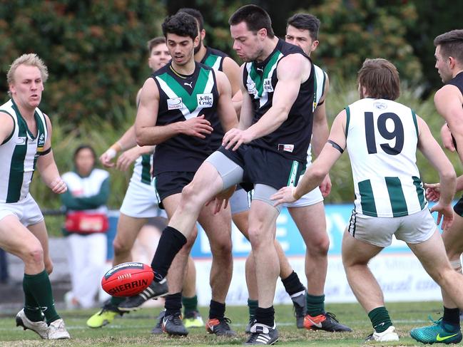 Zac Haig gets the ball on his boot. Picture: Hamish Blair