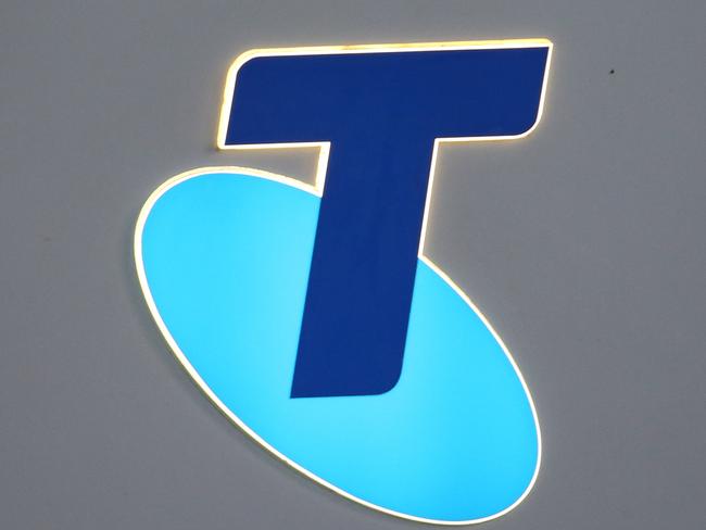 Telstra slapped with warning