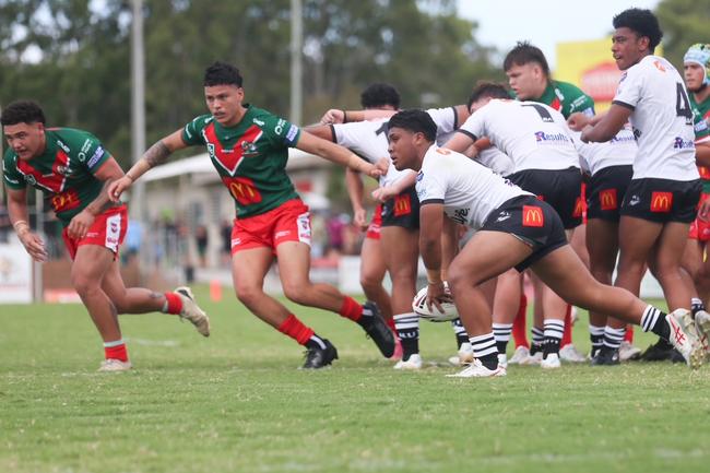Ezekiel Filipi passes the ball for the Magpies during the 2025 club league season.