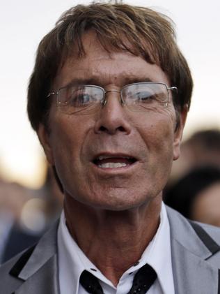 Sir Cliff Richard child sex allegations | Investigation expands | news ...