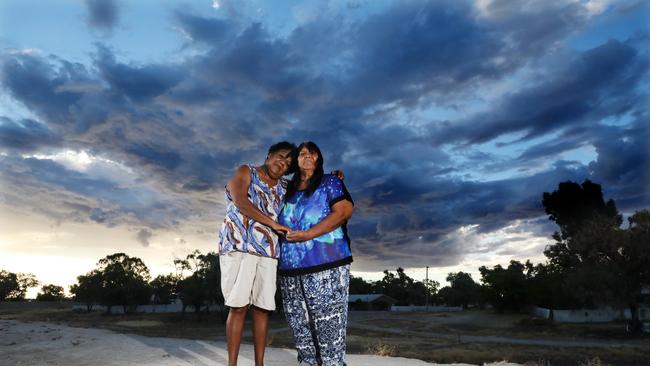 ‘It’s like they’re ducking and weaving and no one wants to take responsibility’ ... Fiona Smith, sister of Mona, with her mother, June, in Bourke, NSW. Picture: Adam Taylor