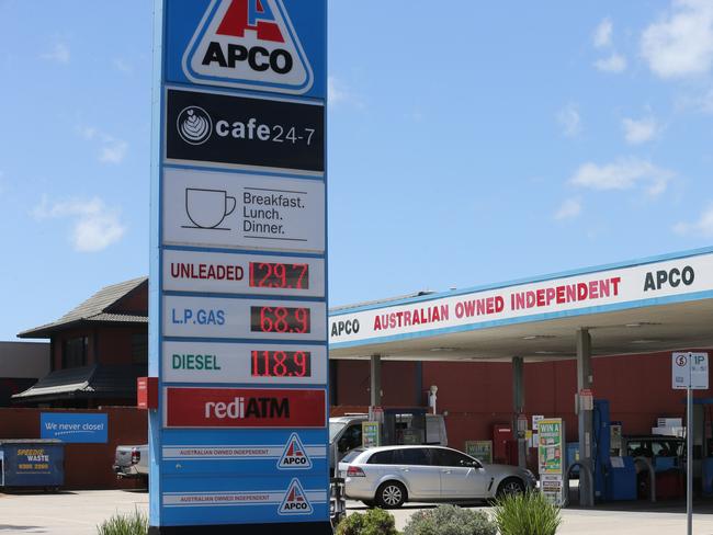 Petrol Prices. Apco Moorabool Street. Picture: Mike Dugdale