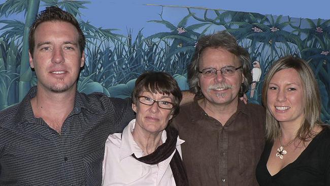 Jason Ruszczyk, Maryan Heffernan, John Ruszczyk and Justine Ruszczyk in 2002.