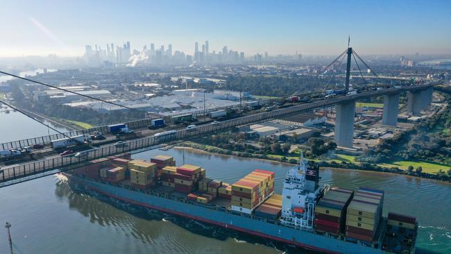 Brambles says the outlook for cross border trade remains uncertain amid the threat of tariffs. Picture: Alex Coppel