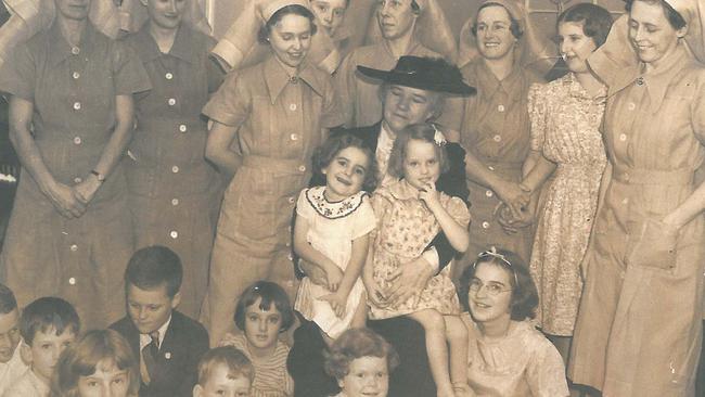 Sister Kenny with young patients and staff at Brisbane General Hospital on March 15, 1940. Pic: The Courier-Mail