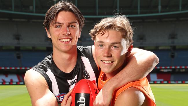 Teammates at the Geelong Falcons, Ollie Henry and Tanner Bruhn are set to join each other at the Cats. Picture: Alex Coppel.