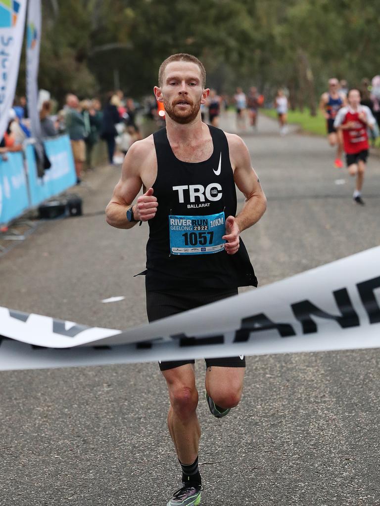 Geelong River Run: Cadel Evans among 2022 runners | Photos | Geelong ...