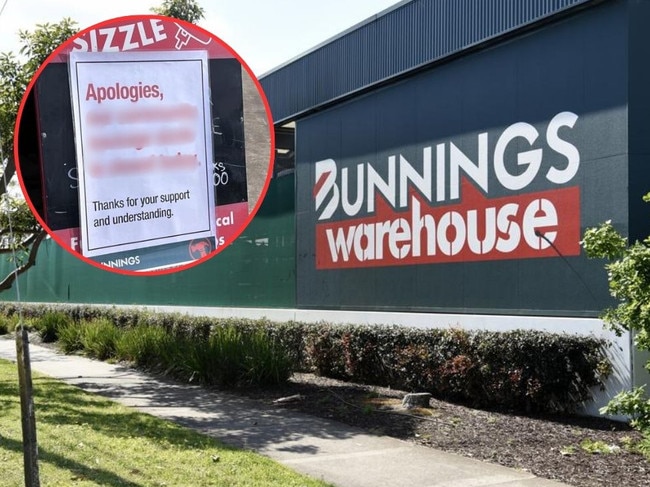 A woman has shared her frustrations online after her local Bunnings didn't operate its sausage sizzle. Picture: Reddit, Newswire/Andrew Henshaw