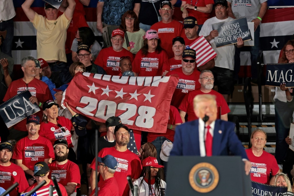 Trump says ‘I don’t know’ if must uphold US Constitution as president