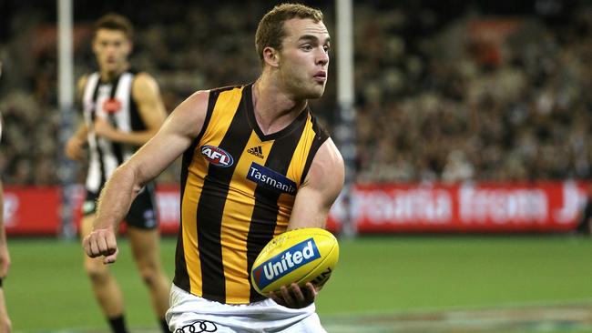 Hawthorn ball magnet Tom Mitchell was the top scoring SuperCoach player in Round 9. Picture: Wayne Ludbey