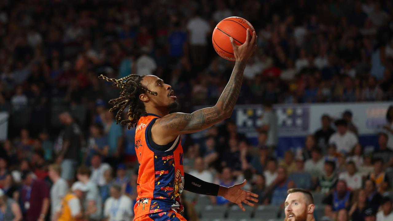 Tahjere McCall shoots duringthe Taipans’ win over the Bullets. Picture: Chris Hyde/Getty Images.