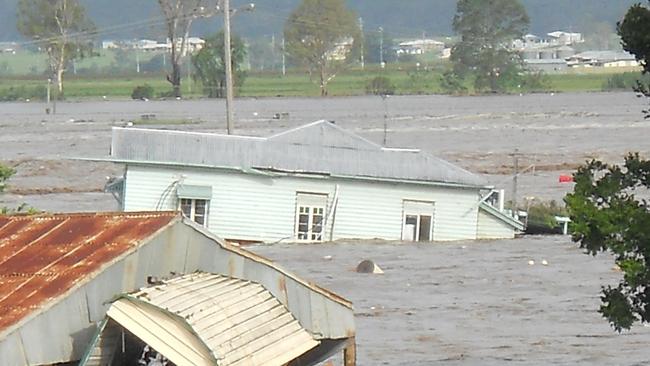 The Grantham flood disaster in January 2011. Picture: Jack Tran