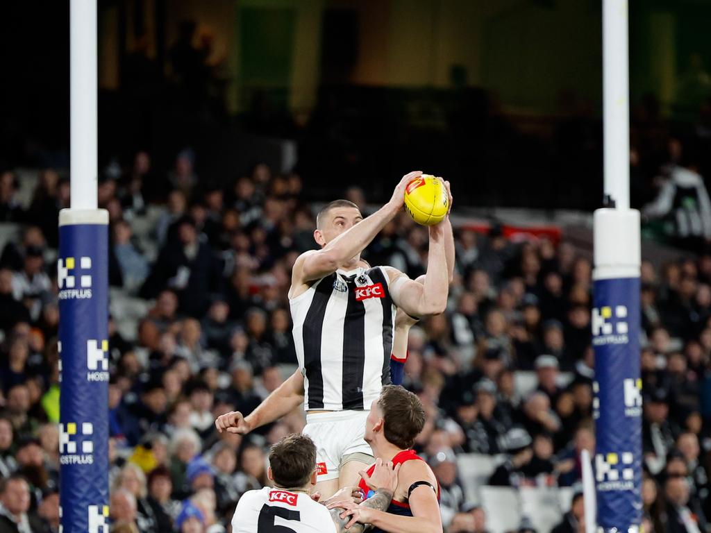 Darcy Cameron has been strong for the Magpies, Photo by Dylan Burns/AFL Photos via Getty Images.