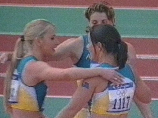 Sharon Cripps, Lauren Hewitt and Elly Hutton from the 2000, 4x100m relay team.