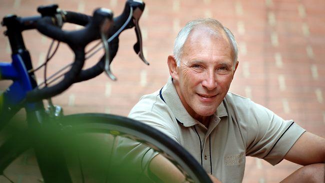 Phil liggett clearance paul sherwen