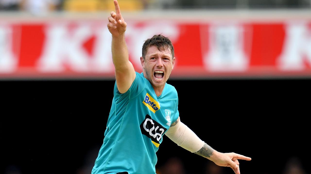 James Pattinson will be steaming in for the Renegades this season.