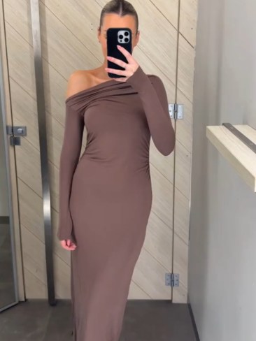 Target Lily Loves Ruched long sleeve dress. Picture: TikTok/@heysavvyau.