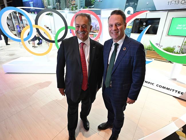 12/ 10/2023:  Lord Mayor Adrian Schrinner with Andrew Liveris AO from Brisbane 2032, after they addressed the 2023APCS forum, at the Brisbane Convention Centre .  pic: Lyndon Mechielsen/Courier Mail