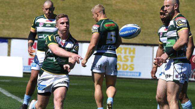 Ipswich Jets and Ipswich Diggers halfback Jacob Teevan battled on gamely in the weekend's Chairman's Challenge matches. 