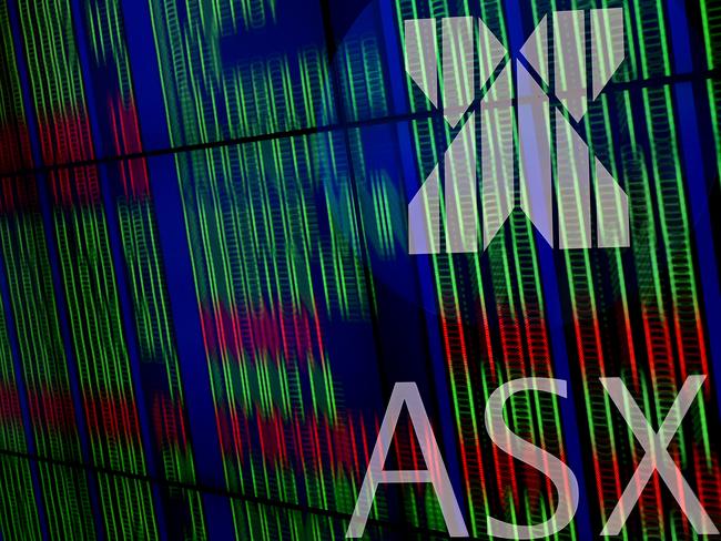 ASX flat again as commodity dip weighs