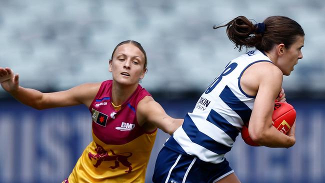 Anna-Rose Kennedy (right) bursts away from her Lions’ opponent on Sunday. Picture: Michael Willson/AFL Photos via Getty Images