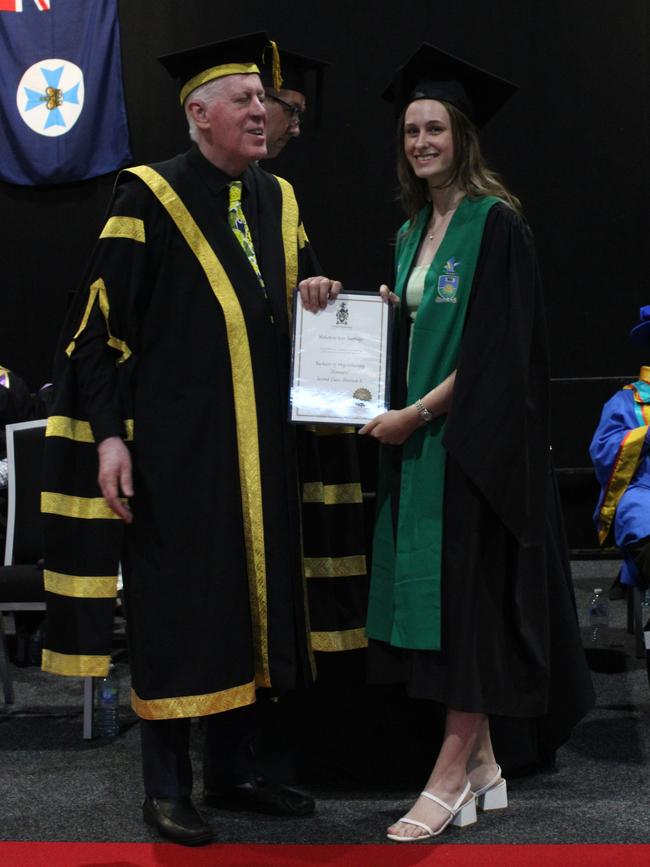 Makenzie Burridge graduated with a Bachelor of Physiotherapy (Honours) at the CQUniversity graduation ceremony in Bundaberg on December 14, 2023.