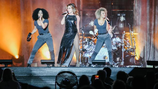 Shania Twain performs in Botanic Park on Sunday. Picture: AAP / Morgan Sette