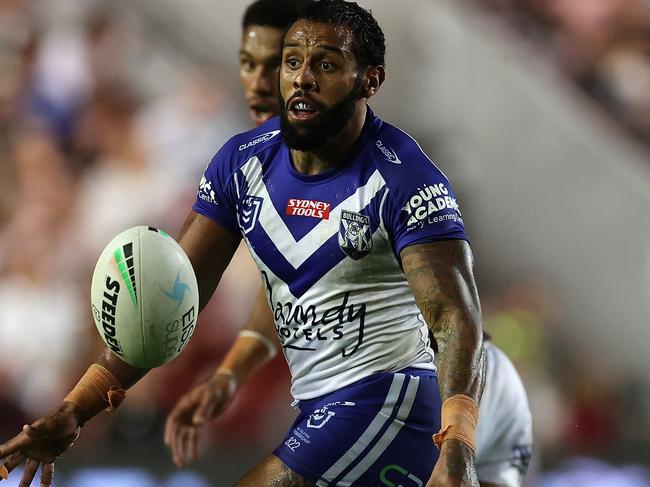 SYDNEY, AUSTRALIA - MARCH 27: Josh Addo-Carr of the Bulldogs passes during the round three NRL match between the Manly Sea Eagles and the Canterbury Bulldogs at 4 Pines Park, on March 27, 2022, in Sydney, Australia. (Photo by Cameron Spencer/Getty Images)