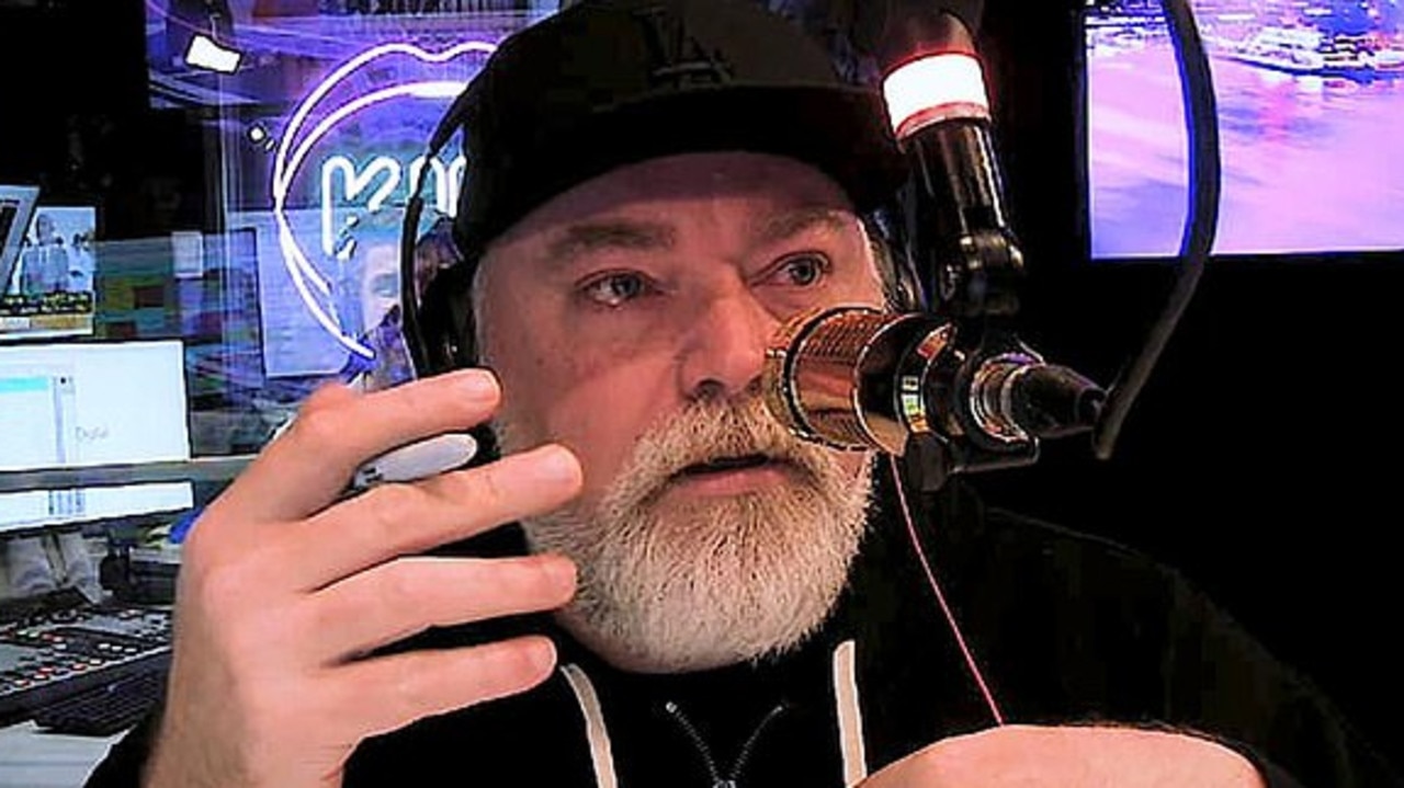 Kyle Sandilands denies Zac Efron has had any plastic surgery. Picture: Twitter