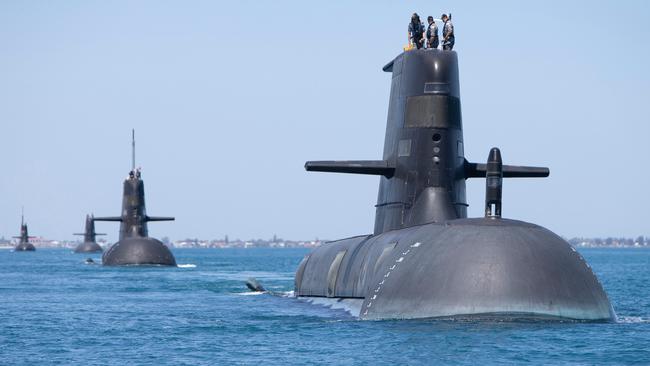 Collins Class Submarines, HMAS Collins, HMAS Farncomb, HMAS Dechaineux and HMAS Sheean in formation while transiting through Cockburn Sound, Western Australia. *** Local Caption *** Royal Australian Navy Collins Class Submarines HMAS Collins, HMAS Farncomb, HMAS Dechaineux and HMAS Sheean were joined in formation by United States Navy Submarine USS Santa Fe in the West Australian Exercise Area for a photo opportunity in February 2019. The submarines were in the area to participate in several activities, including Exercise Lungfish 2019 and Exercise Ocean Explorer 2019.