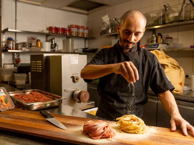 <s1>Il Lido’s Darren Lynch has started a fresh pasta business with chef Adriano Petrillo</s1> (pictured) weaving his magic. <source>Picture: Che Chorley</source>