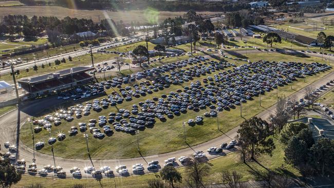 Hundreds of cars descend on a Covid testing centre at Exhibition Park in Mitchell, Canberra, on Thursday afternoon. Picture: OnScene ACT