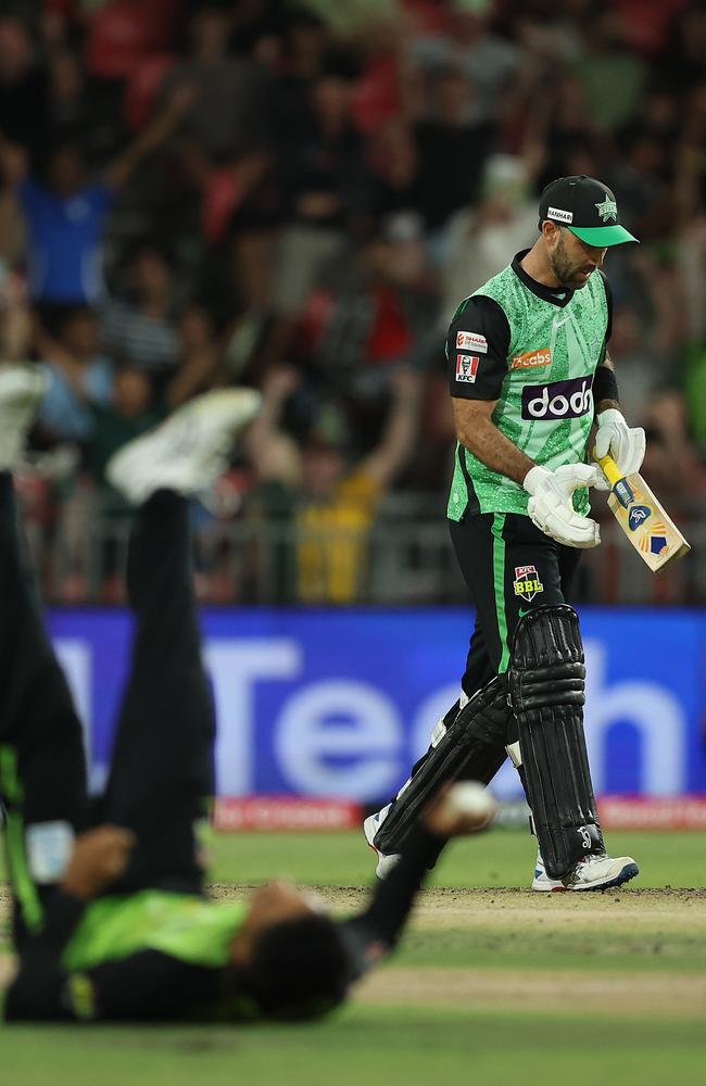 Thunder’s Tanveer Sangha holds the catch to dismiss Stars star Glenn Maxwell. Picture: Getty Images