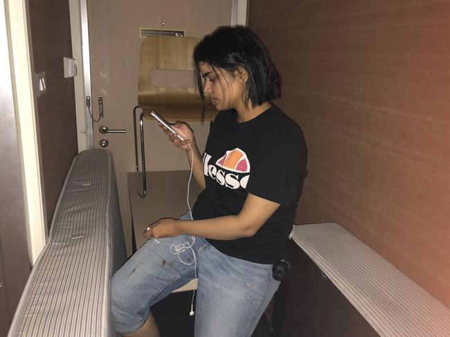 This photo of Rahaf, sitting barricaded in a hotel room at an international airport in Bangkok, went viral.