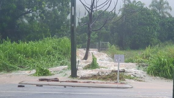 Localised flooding is occurring across the Far North as rain continues to fall. Captain Cook Highway, Palm Cove. Image: Facebook MyPolice greater Cairns